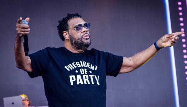 У Сполучених Штатах Америки пішов з життя знаменитий репер Fatman Scoop.