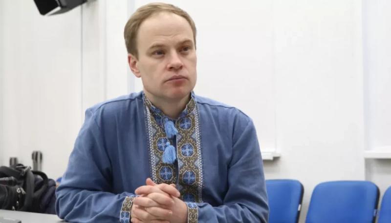 Ярослав Юрчишин повідомив, що робоча група розробить зміни до наказу №73, аби спростити переміщення представників медіа у період комендантської години.